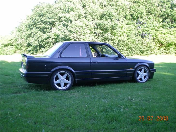 BMW e30 325i m-tech2 - solgt billede 2