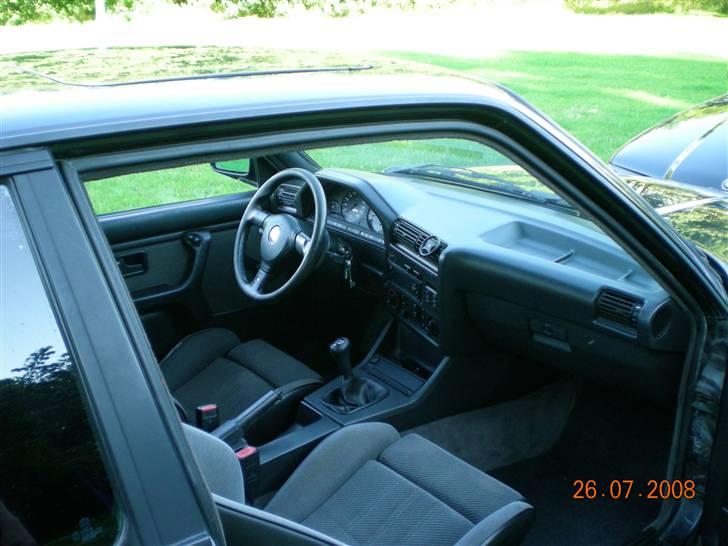 BMW e30 325i m-tech2 - solgt billede 9