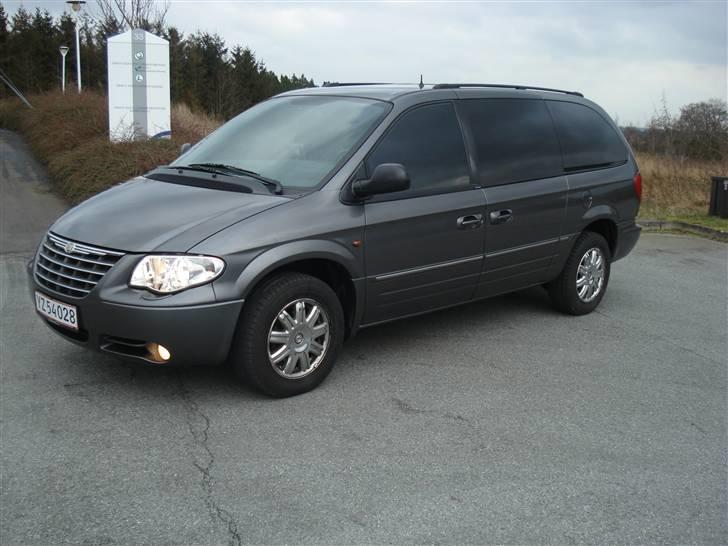 Chrysler Grand Voyager SOLGT billede 2