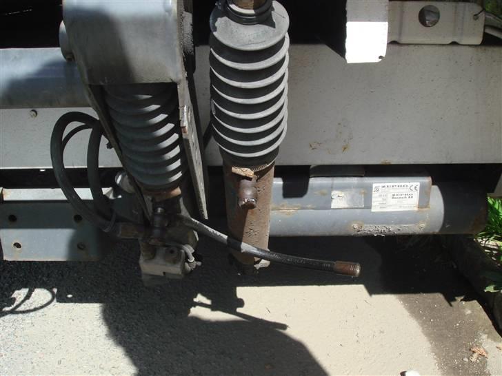 Mercedes Benz Sprinter 316cdi - Hmm Ja sådan går det når nogle ikke kigger efter hvor de kører ...  billede 12