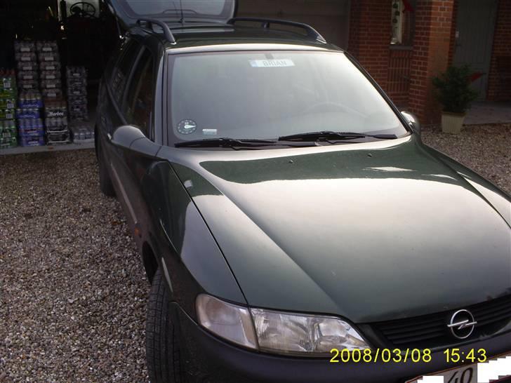 Opel Vectra B Stc. Totalskadet billede 5