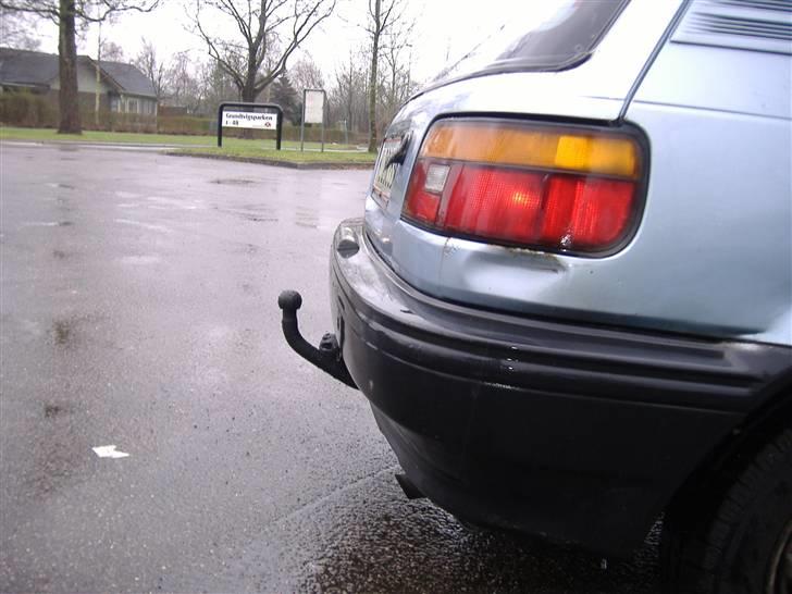 Toyota Corolla  -=SOLGT=- - Lige en bule der skal laves nu her, så den bliver pæn at se på. billede 9