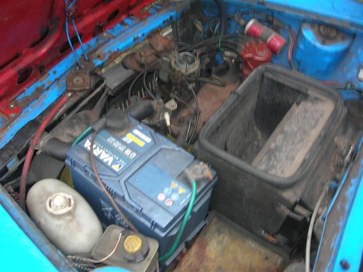 Autobianchi a 112 junior SOLGT - motoren som kan køre men benzin pumpen er vist defekt så den skal lige skiftes billede 5