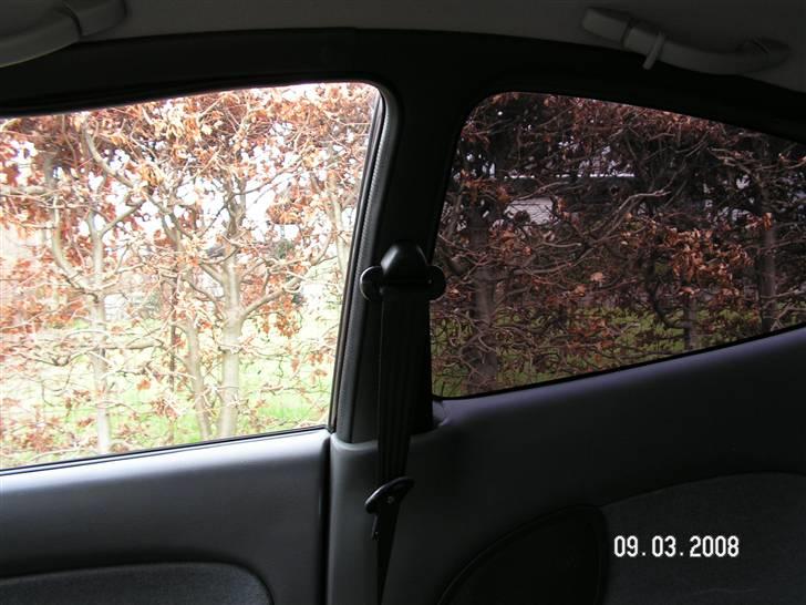 Mazda 323 C 1,5 lx billede 12