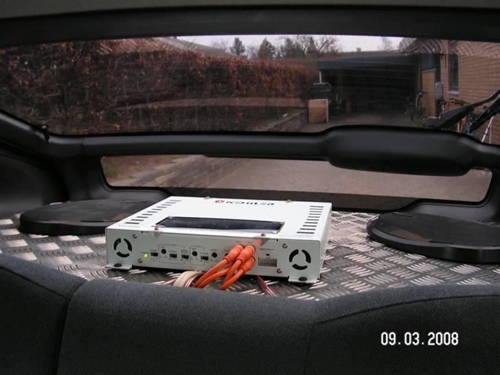 Mazda 323 C 1,5 lx billede 13