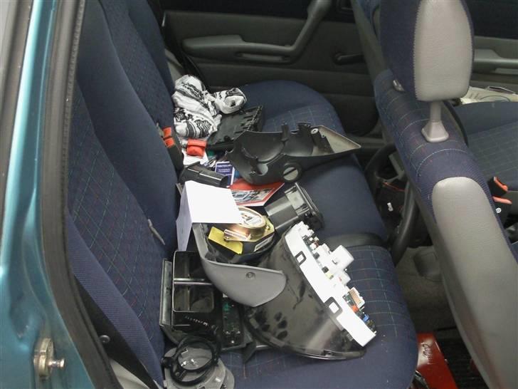 Fiat punto 60 sx * R.I.P * - Og resten at de forskellige ting ligger på bagsædet billede 5