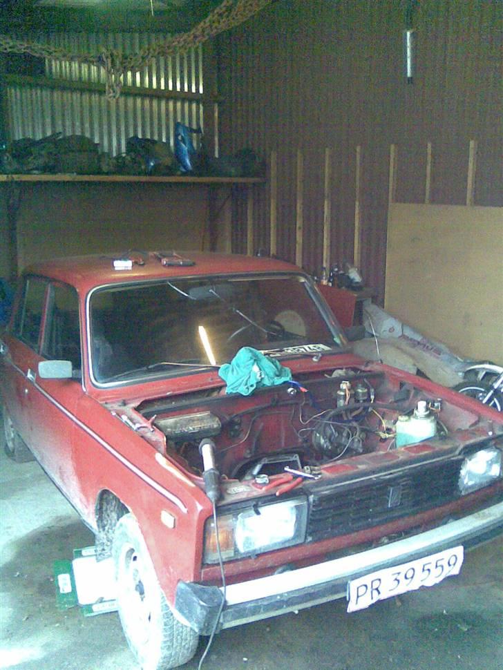 Lada 2105 hvil i fred - så skulle der en 1.5 i kampvognen  billede 2