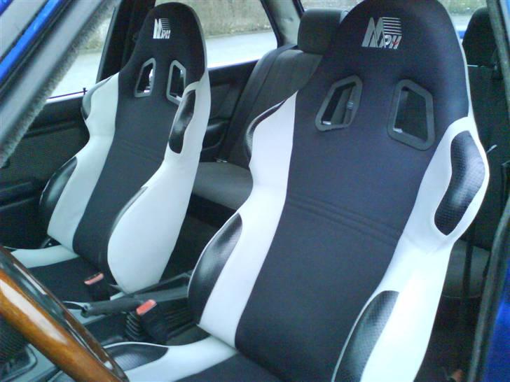 BMW 325ix (4x4) Coupé Turbo   billede 8