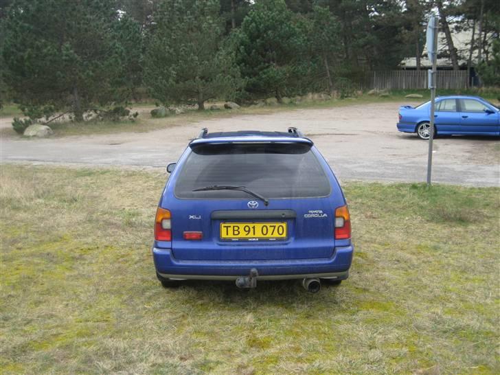 Toyota corolla 1,6  *SOLGT* billede 4