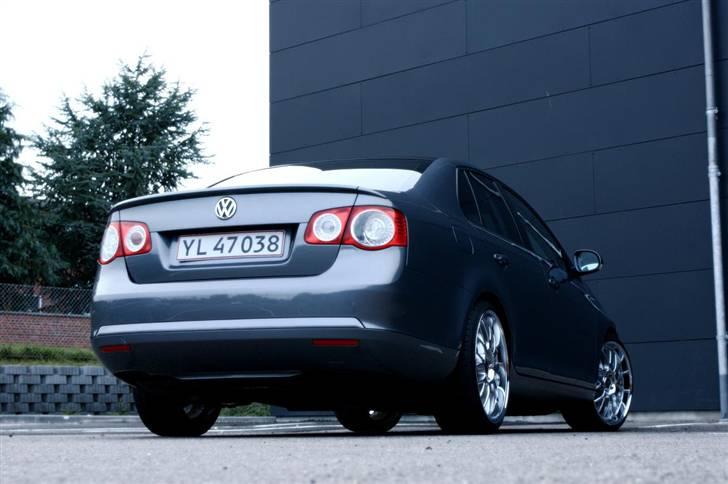 VW Jetta 1.9 TDi SOLGT billede 8