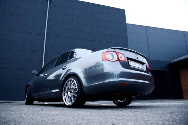 VW Jetta 1.9 TDi SOLGT billede 9