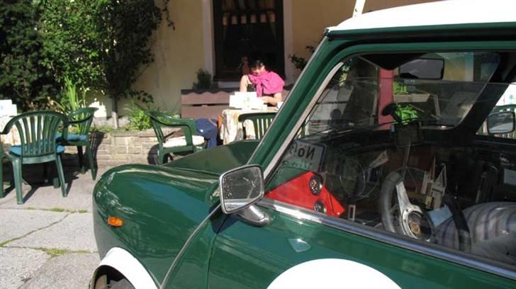 Austin-Morris Mini 998 - På vejen ned, vi er et par kilometer fra den italienske grænse. Hvis man skulle tage der ned kan jeg kun anbefale at holde sig på de små veje... meget meget smukt... billede 9