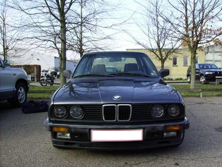 BMW 323i E30 *Solgt* billede 5