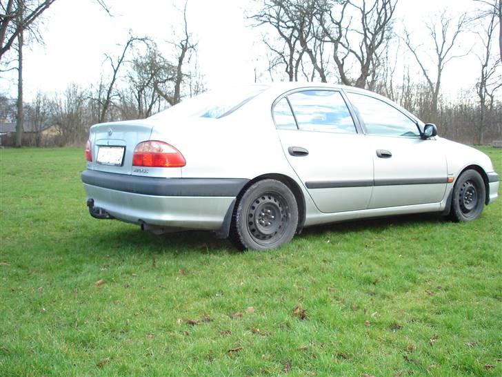 Toyota Avensis billede 5