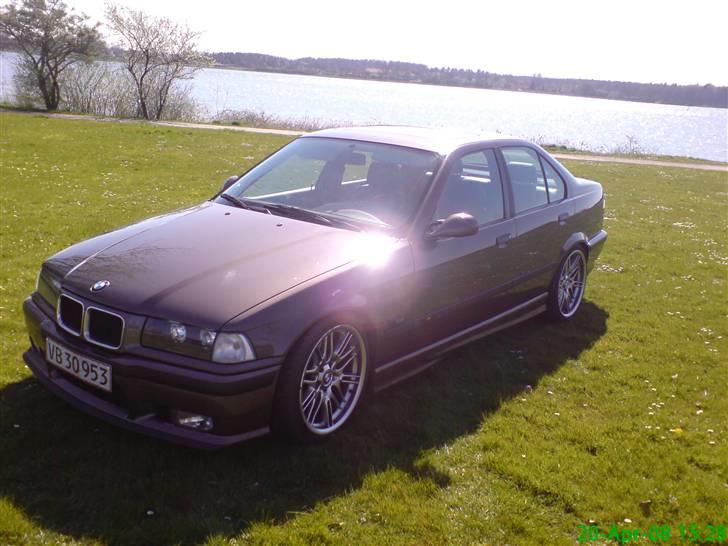 BMW 325I *** Solgt *** billede 1