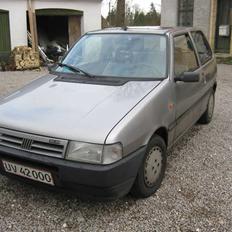 Fiat uno (solgt)