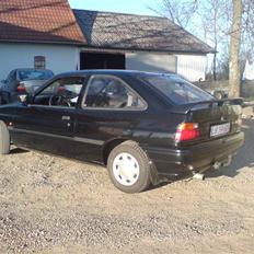 Ford escort 1,8 16v solgt 