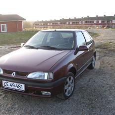 Renault 19 S 1.4