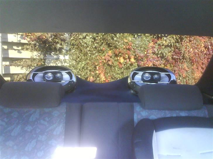 Toyota carina e SOLGT!!!!! billede 9