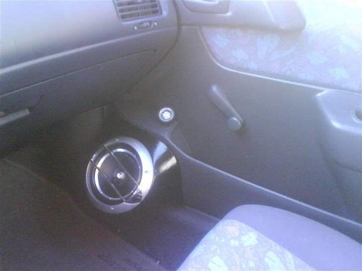 Toyota carina e SOLGT!!!!! billede 10