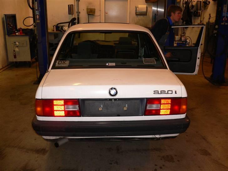 BMW 320i (solgt) billede 3