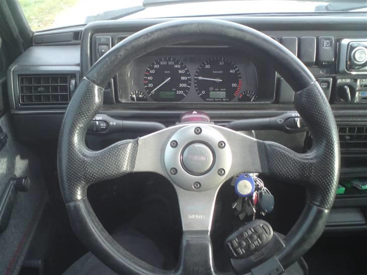 VW Golf 2 1.9 TDI  90hk - Momo rat. fartpilot og kørecomp. billede 9