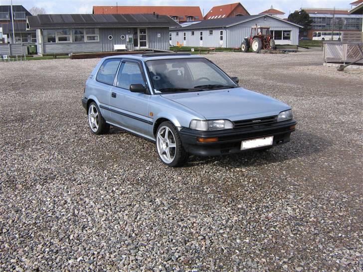 Toyota Corolla XL Byttet billede 2