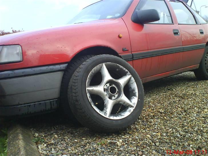 Opel Vectra 1,6 GLS - de er desværde ikke på endnu... :/ billede 9