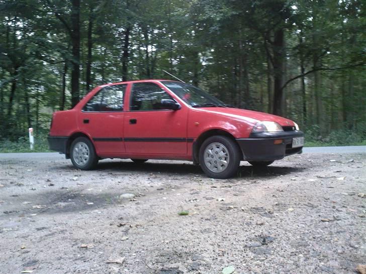 Suzuki Swift 1.3 (SOLGT) billede 11