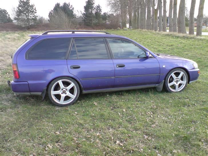 Toyota corolla 1,6  *SOLGT* billede 9