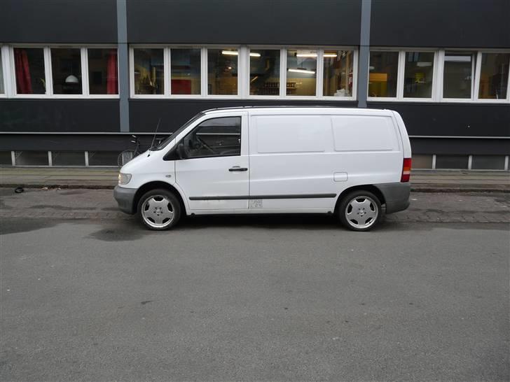Mercedes Benz vito 110 cdi   SOLGT billede 5