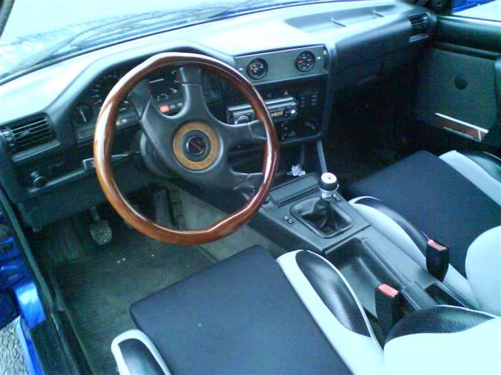 BMW 325ix (4x4) Coupé Turbo   billede 12