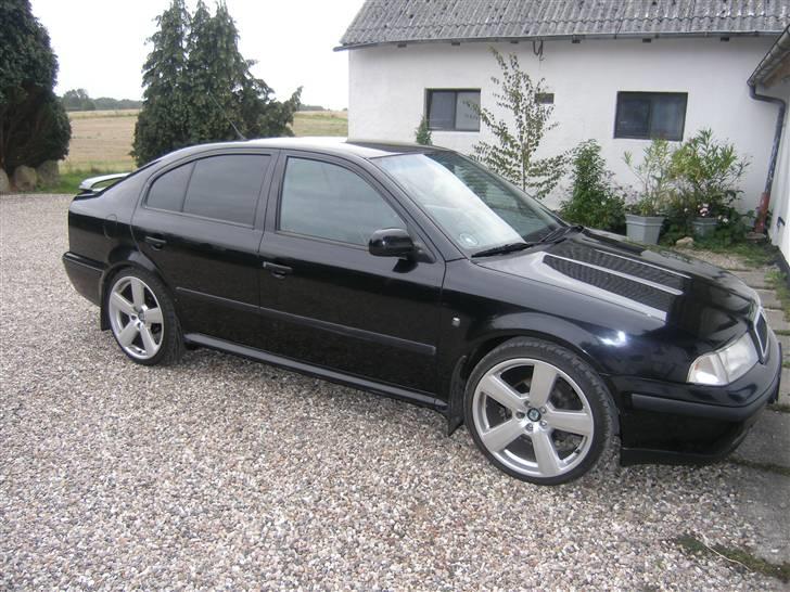 Skoda Octavia 1,8T 20V "SOLGT" billede 1