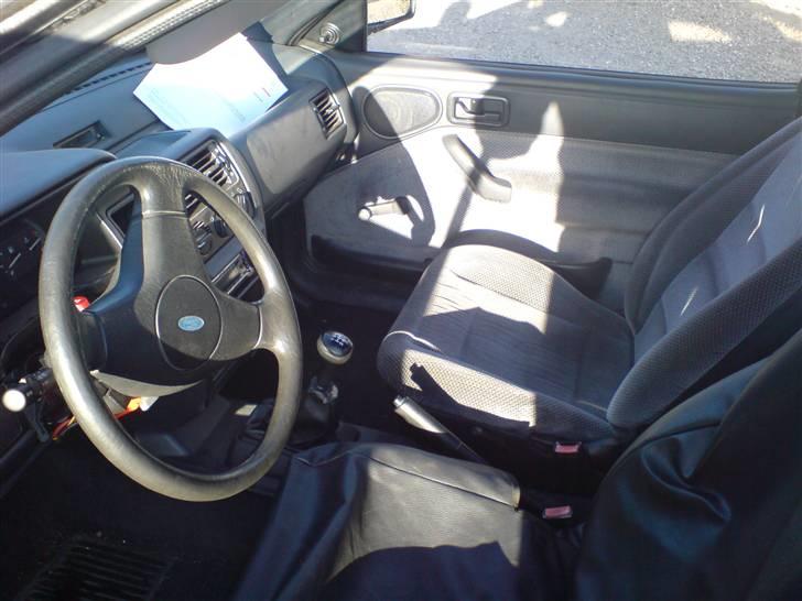 Ford escort 1,8 16v solgt  billede 6