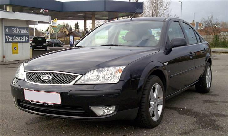 Ford Mondeo 2,5 V6 (SOLGT) billede 4