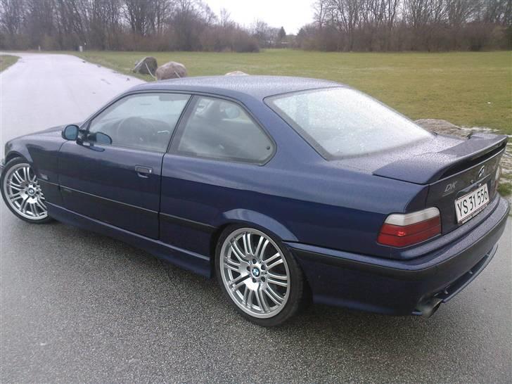 BMW 323I Coupe SOLGT billede 4