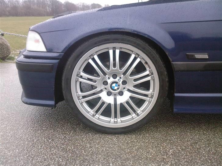 BMW 323I Coupe SOLGT billede 18