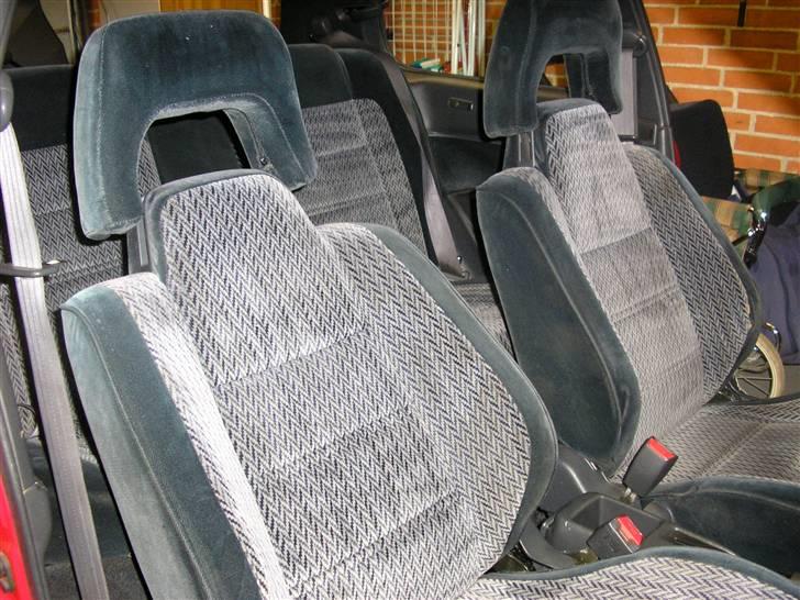 Toyota Corolla GSI solgt - Sæderne er blevet renset :) billede 15