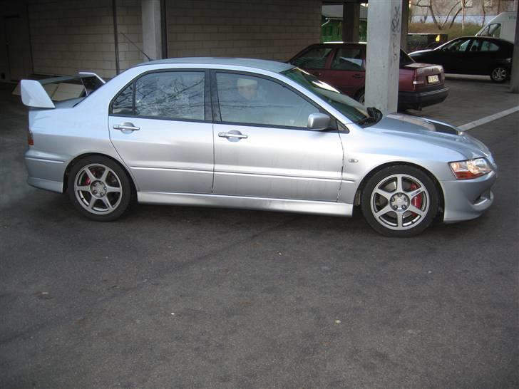Mitsubishi evo 8  billede 2