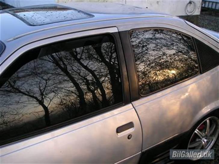 Opel Kadett e GSI Solgt billede 6