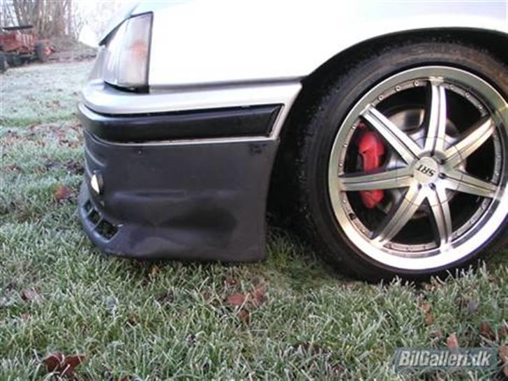 Opel Kadett e GSI Solgt billede 7