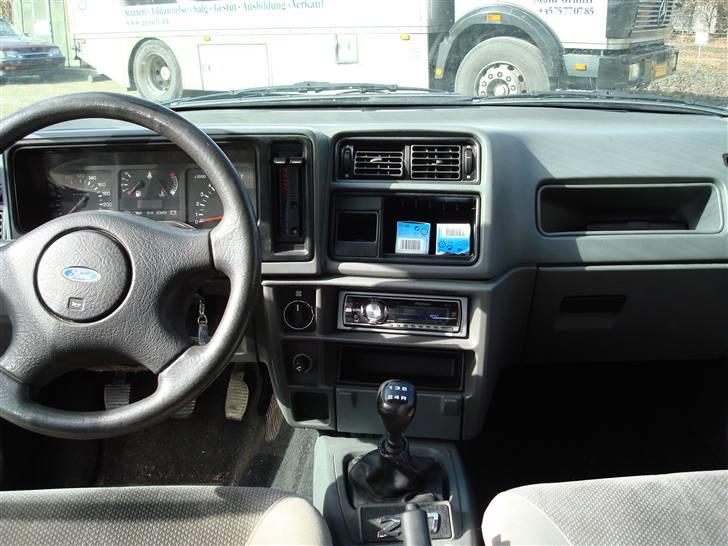 Ford sierra (SOLGT) billede 3