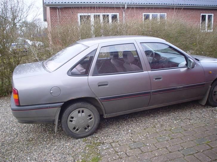 Opel vectra  *skrottet* billede 2