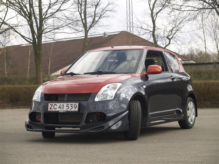 Suzuki Swift 1,5 billede 1