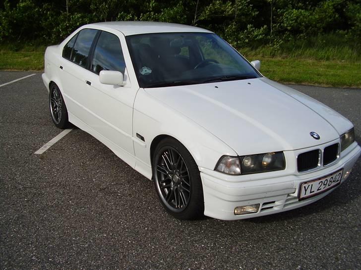 BMW E36 320i (Solgt) billede 1