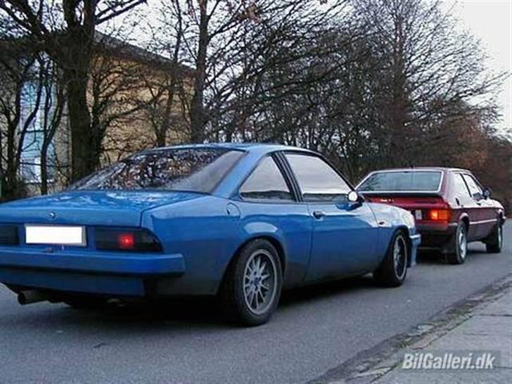 Opel manta b (Solgt) billede 14