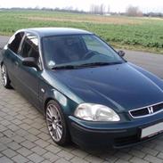 Honda Civic 1.5 SOCH-VTEC }TotalskadeT{ [Tidl. Bil]