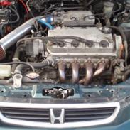 Honda Civic 1.5 SOCH-VTEC }TotalskadeT{ [Tidl. Bil]