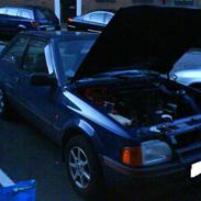 Ford Escort 1,3 savoy