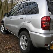 Toyota Rav 4 2,0 D4D *solgt*